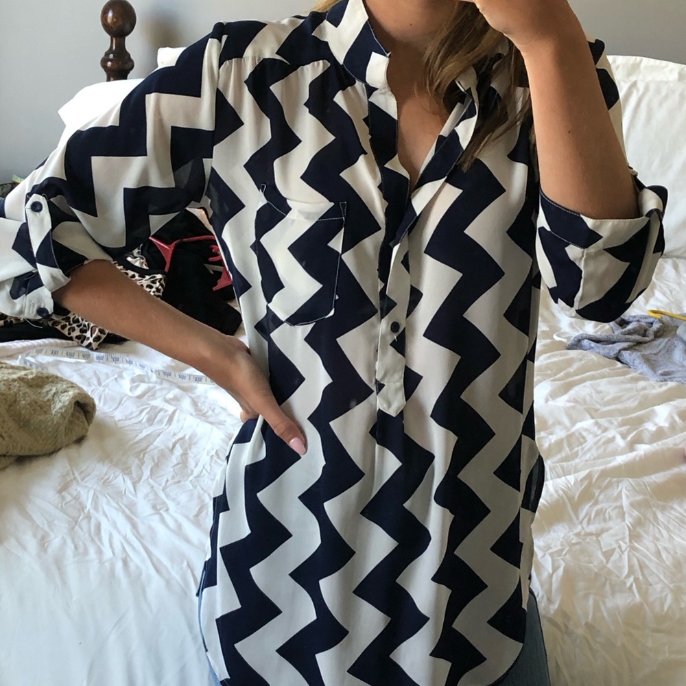 Chevron button down top - Picture 3 of 5